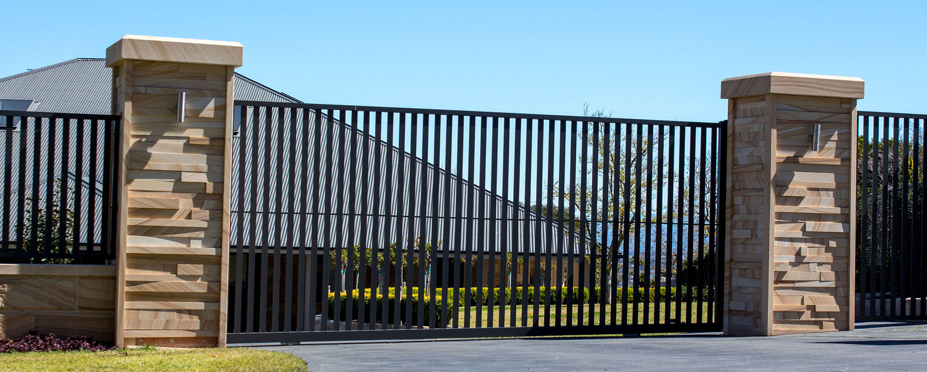 Gate Installation Near Hurst